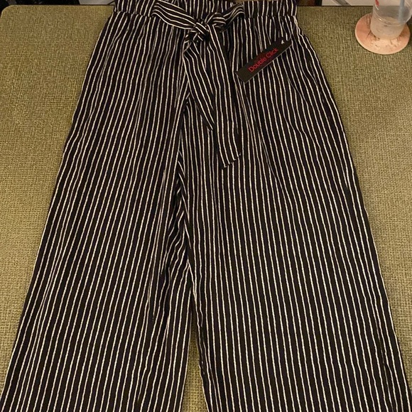 Flowy Wide-Leg Polyester Pants with Vertical Stripes - Picture 1 of 4